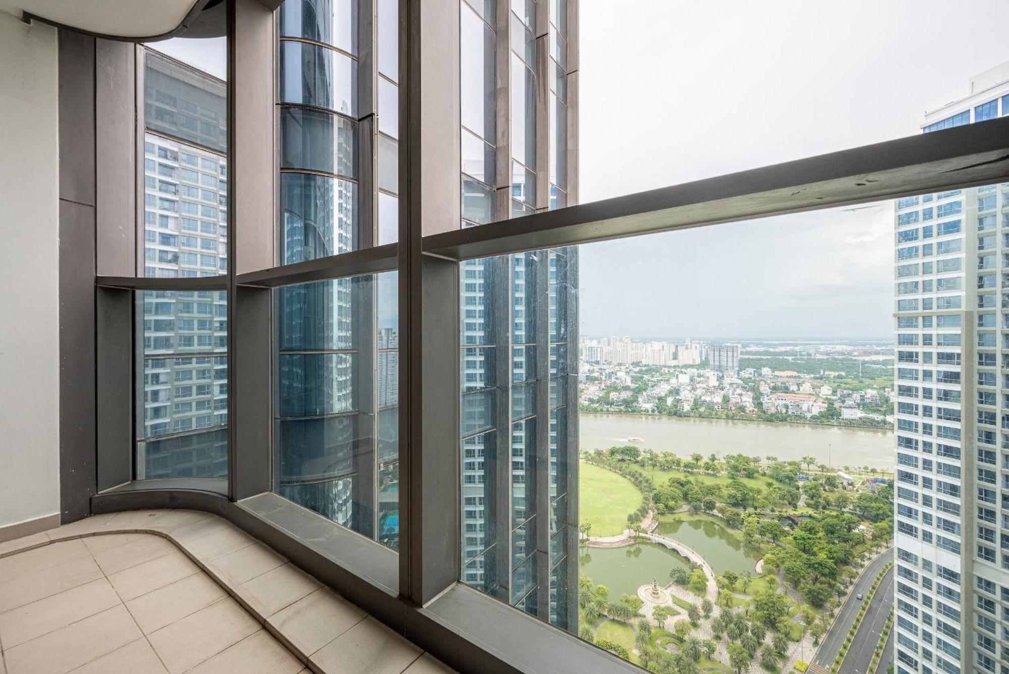Amazing Landmark 81 Urban *