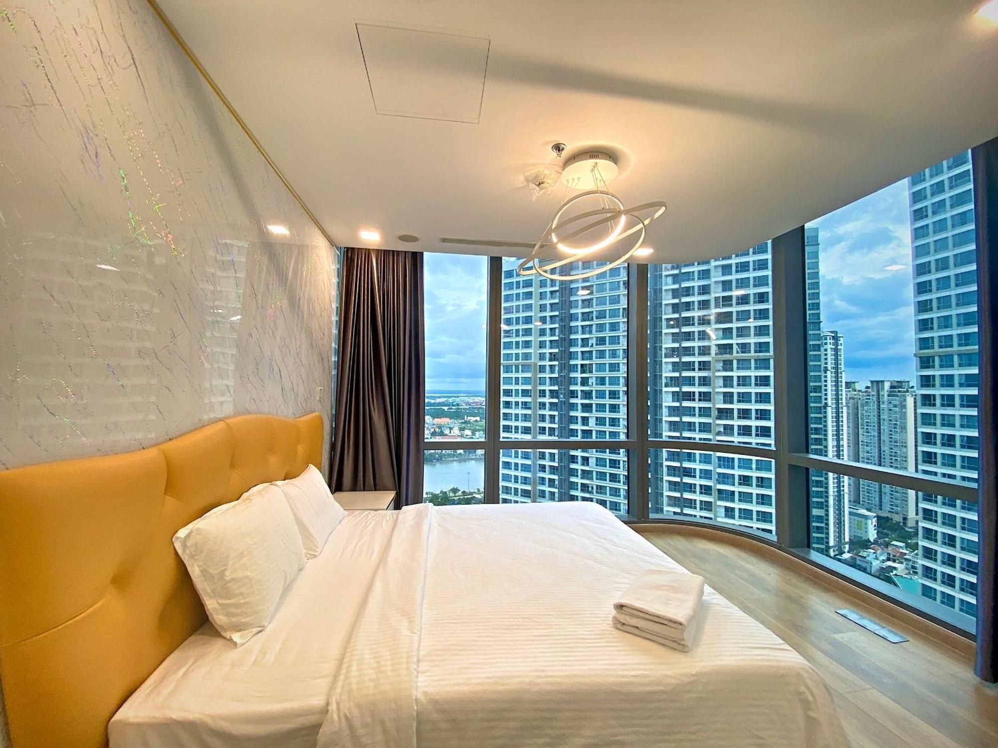 Amazing Landmark 81 Urban